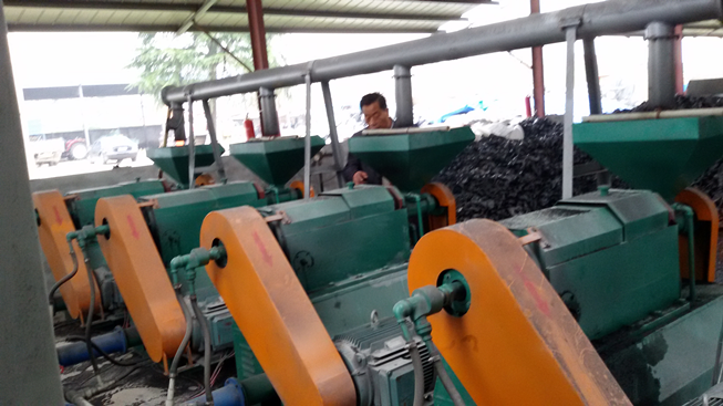 丹陽奔月鞋業(yè)有限公司2